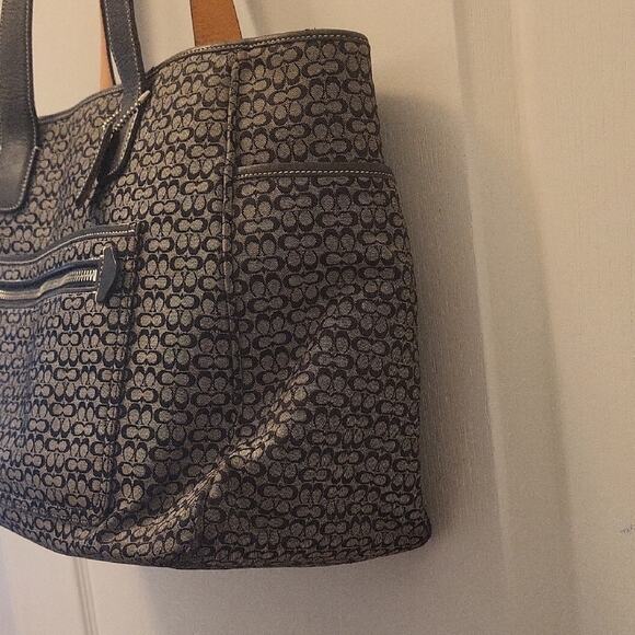 Coach Black and Gray Signature Diaper Bag 5707 Y2K Tote Shoulder Bag - Picture 4 of 16